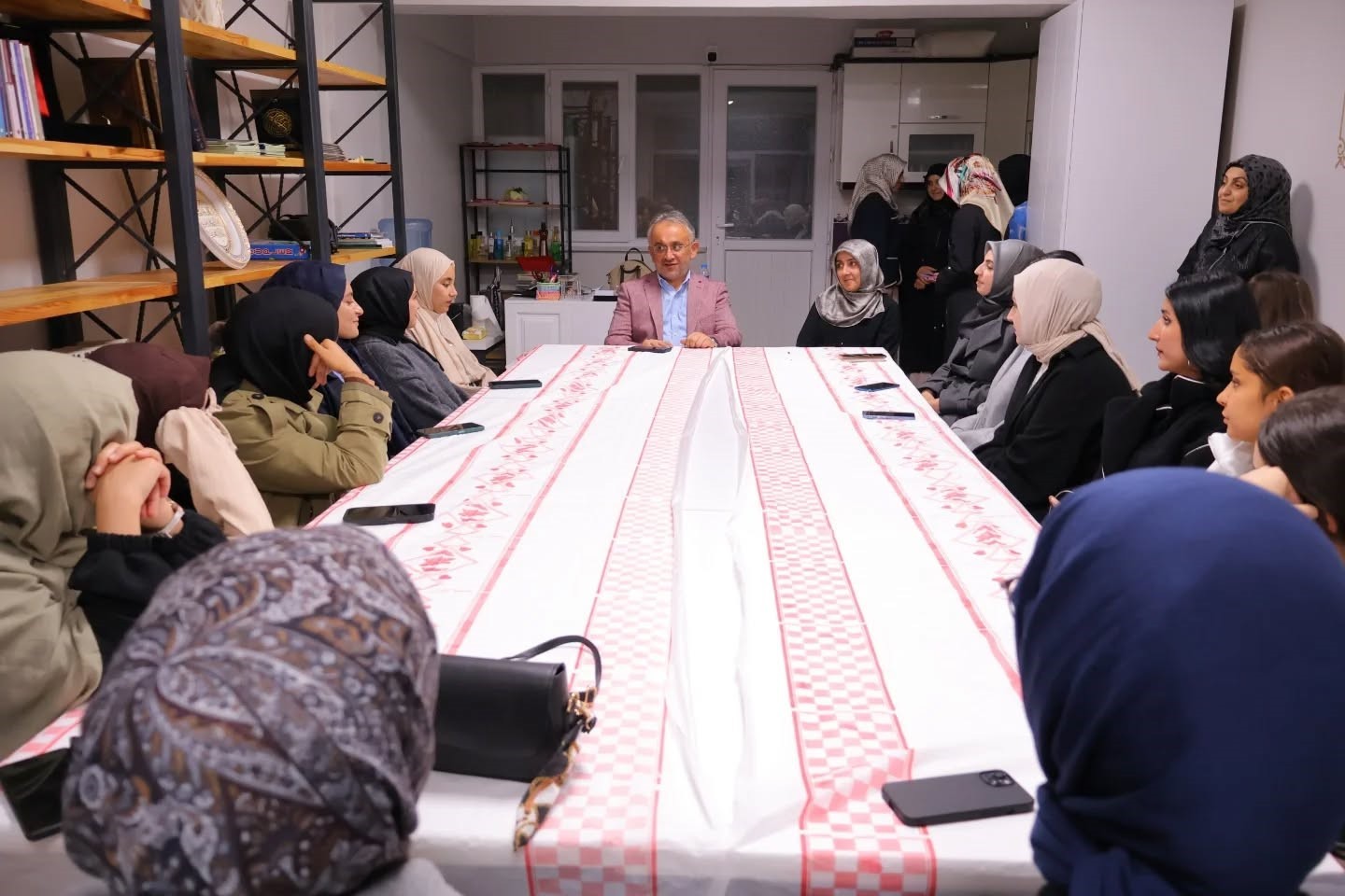 BAYBURT’TA ÜNİVERSİTE ÖĞRENCİLERİNE GENÇLİĞİN ÖNEMİ ANLATILDI