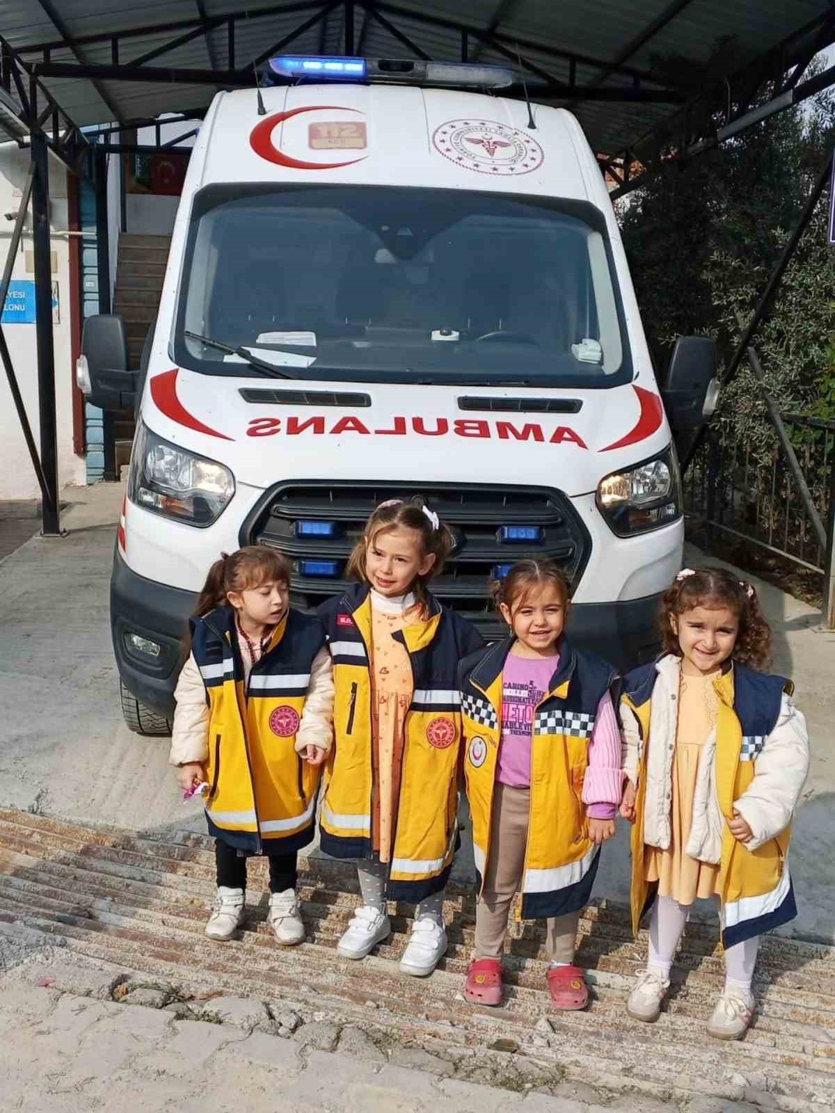 BAYIRKÖY’DE KUR’AN KURSU ÖĞRENCİLERİNDEN 112 ACİL MERKEZİNE GEZİ