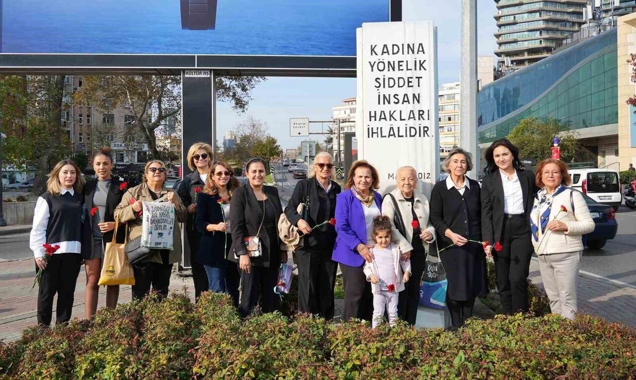 BEŞİKTAŞ BELEDİYESİ TARAFINDAN 25 KASIM KADINA YÖNELİK ŞİDDETE KARŞI ULUSLARARASI MÜCADELE GÜNÜ...