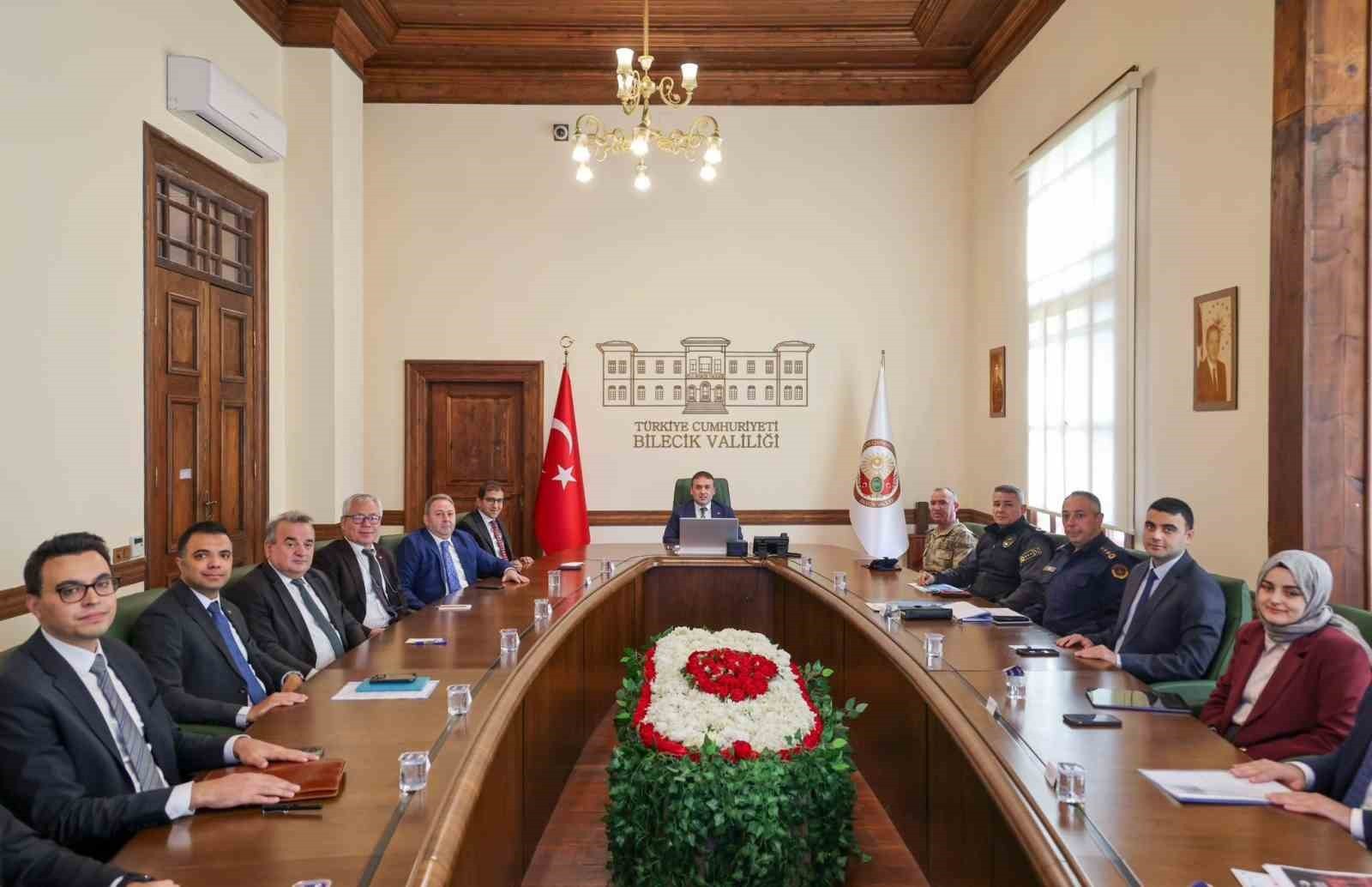 BİLECİK’TE ASAYİŞ VE GÜVENLİK TOPLANTISI GERÇEKLEŞTİRİLDİ