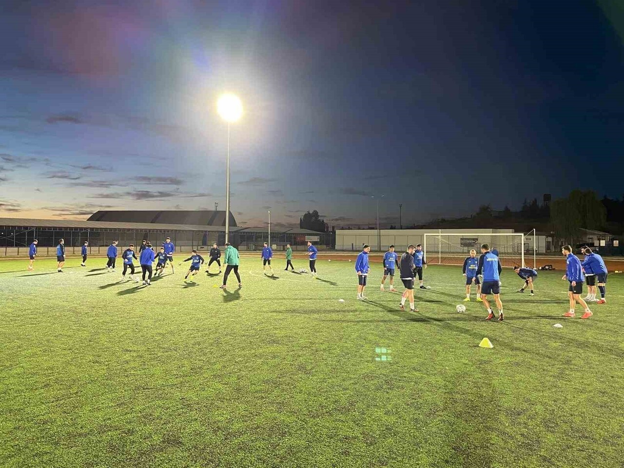 BÖLGESEL AMATÖR LİG'DE (BAL) BİLECİK'İ TEMSİL EDEN SÖĞÜTSPOR YARIN OYNAYACAĞI MAÇIN HAZIRLIKLARI...