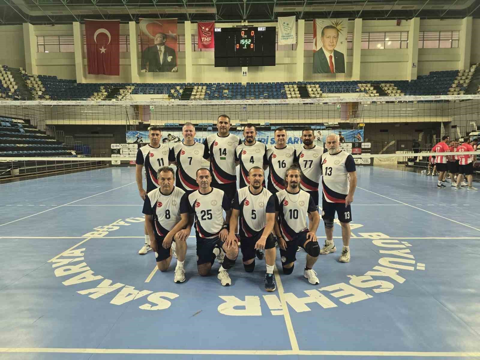 BOZÜYÜK TAKIMLARI 3. KAMU SPOR OYUNLARI’NDA ÇEYREK FİNALDE