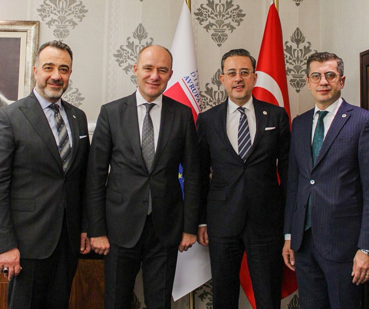 DENİZLİ SANAYİ ODASI (DSO), SANAYİNİN REKABET GÜCÜNÜ ARTIRACAK KRİTİK BAŞLIKLARI DOĞRUDAN İLGİLİ...