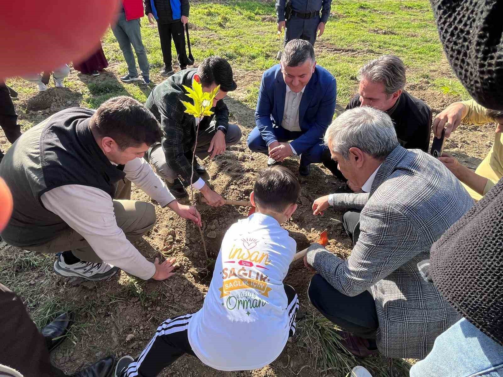 DİKŞM ETKİNLİĞİNDE PROTOKOL ÜYELERİ DE HAZIR BULUNDU