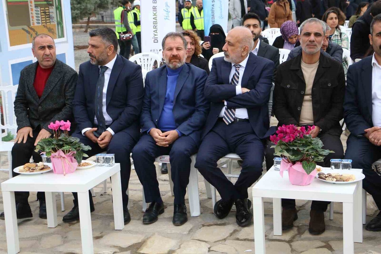 DİYARBAKIR BÜYÜKŞEHİR BELEDİYESİ, 14 BİN METREKARE ALANDA KURULACAK TIBBİ VE AROMATİK BİTKİ...