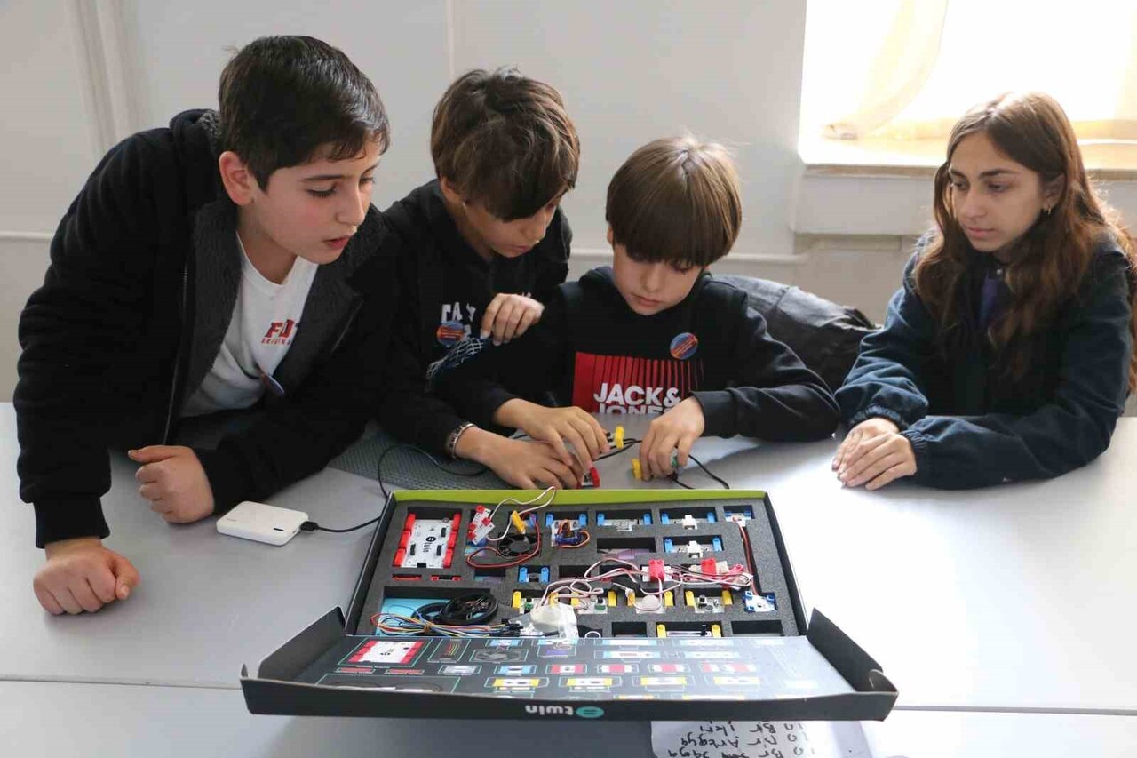 DİYARBAKIR’DA KARACADAĞ KALKINMA AJANSI VE DİCLE ÜNİVERSİTESİ İŞ BİRLİĞİYLE DÜZENLENEN DİYARBAKIR...