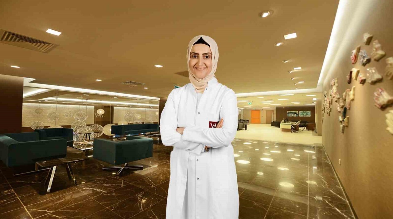 DOÇ. DR. MEHTAP BOZKURT