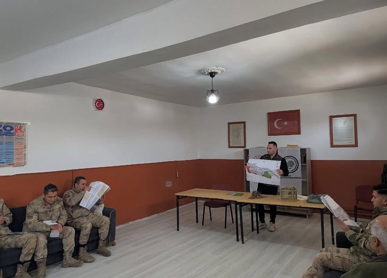 DOĞA KORUMA VE MİLLİ PARKLAR ŞUBE MÜDÜRLÜĞÜ EKİPLERİ İLE HAYDİ TİMİ, KARAKOYUNLU TAŞBURUN JANDARMA...