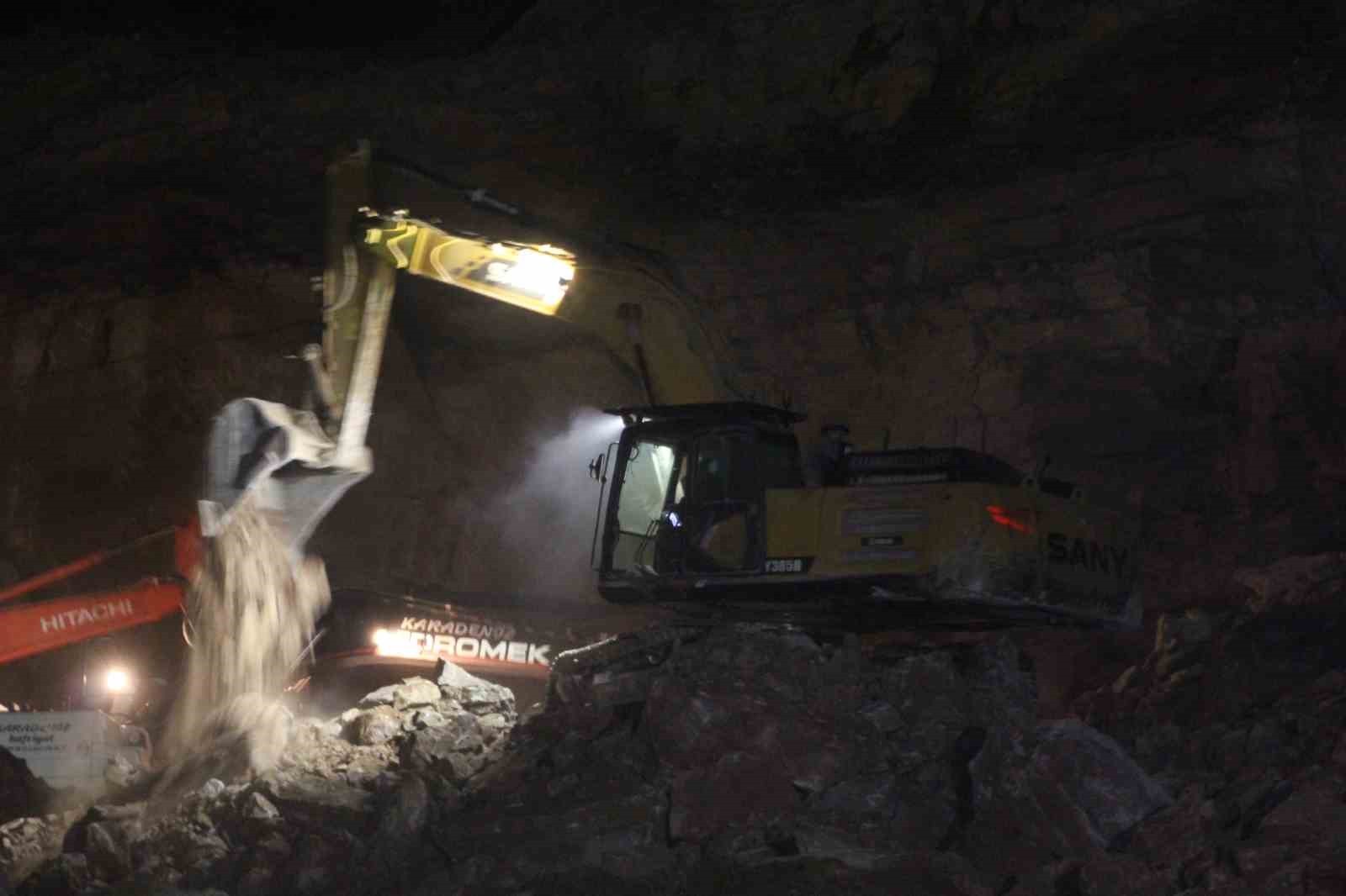 EKİPLERİN ÇALIŞMASI