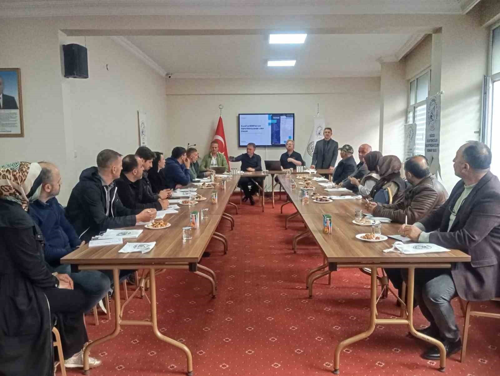 ELEKTRİKÇİLER E- TİCARET İÇİN BİR ARAYA GELDİ. DÜZCE ELEKTRİKÇİLER ELEKTRONİKÇİLER ODASI...