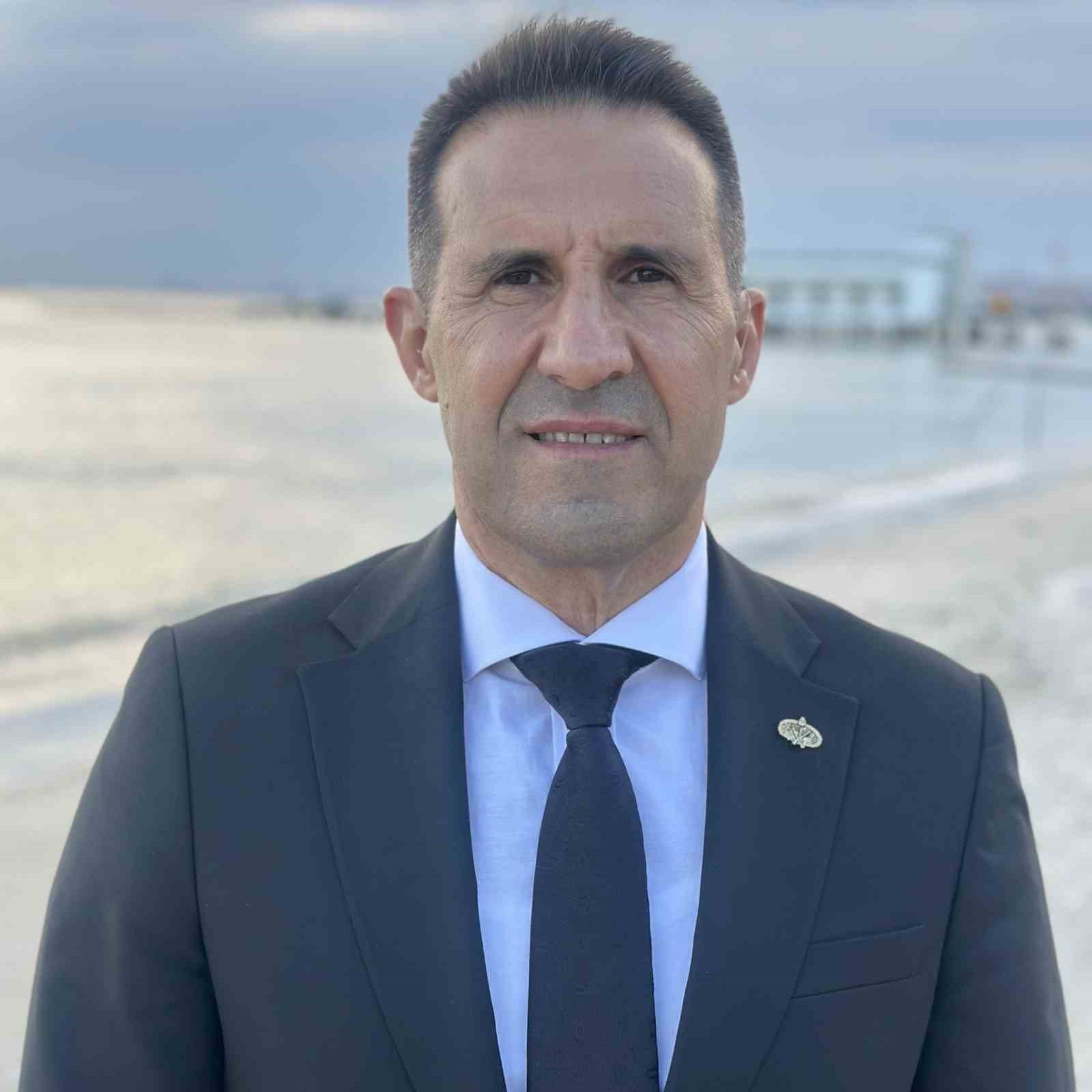 EMEKLİ ALBAY ÖZELLER (ARŞİV)