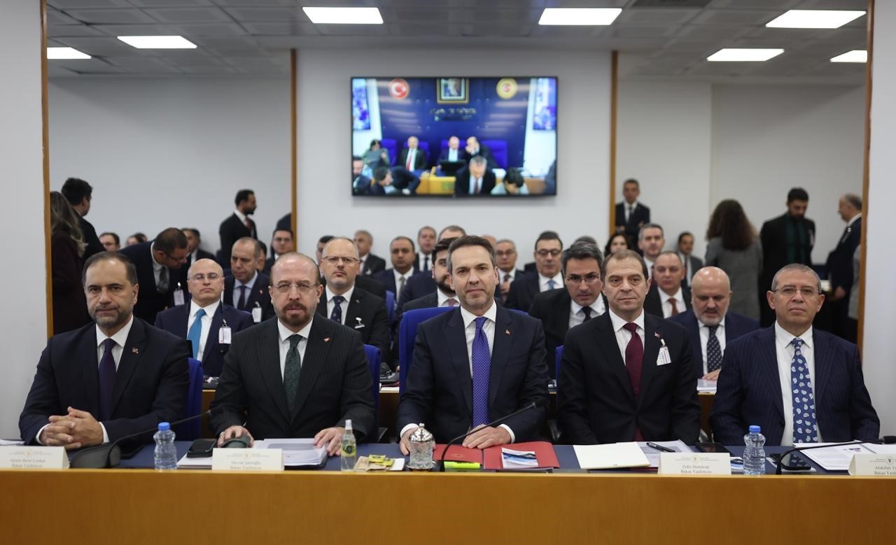 ENERJİ VE TABİİ KAYNAKLAR BAKANI ALPARSLAN BAYRAKTAR, "TÜRKİYE'NİN MADEN SAHALARIYLA ALAKALI ŞU...