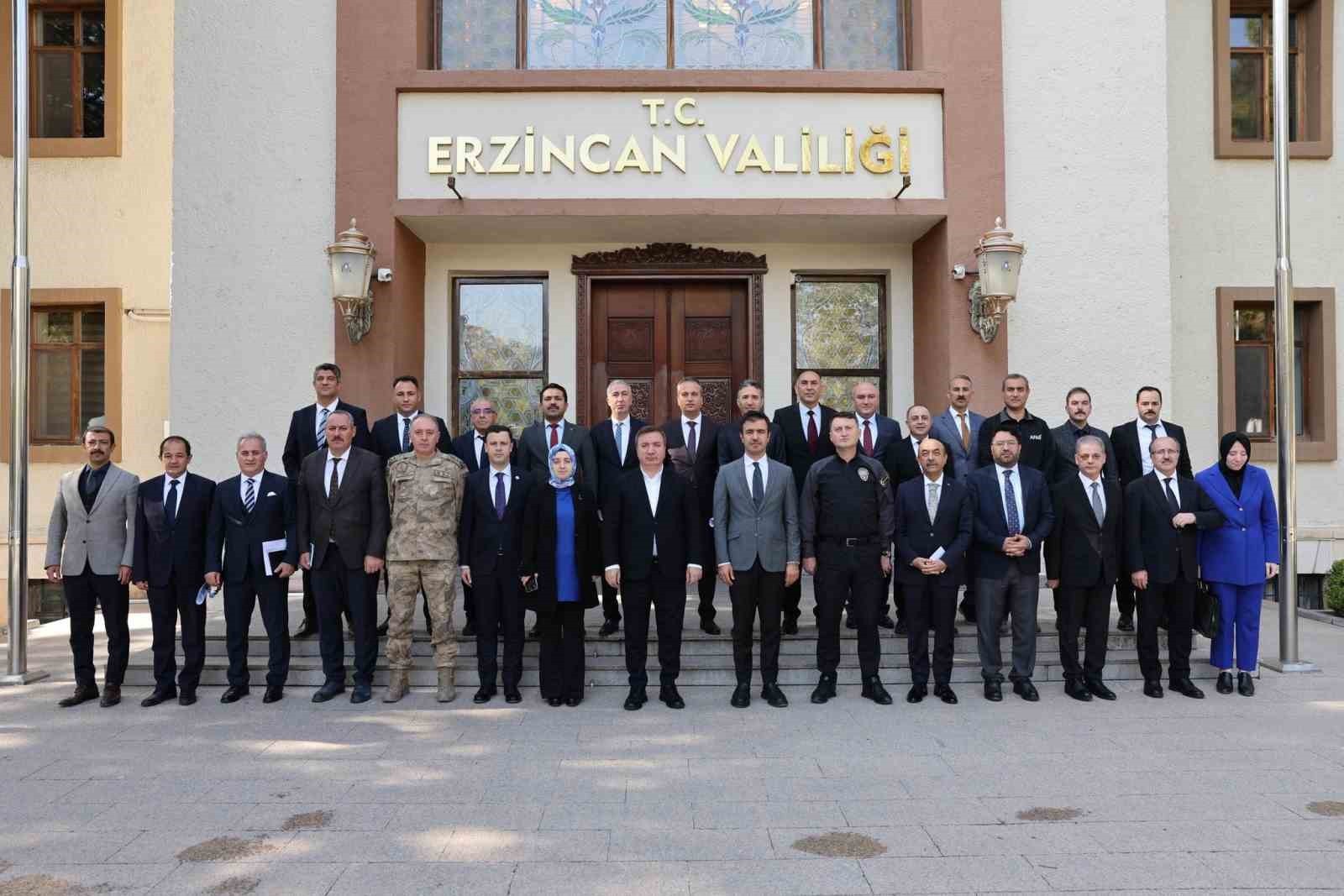 ERZİNCAN’DA 28. BİRİM AMİRLERİ TOPLANTISI YAPILDI