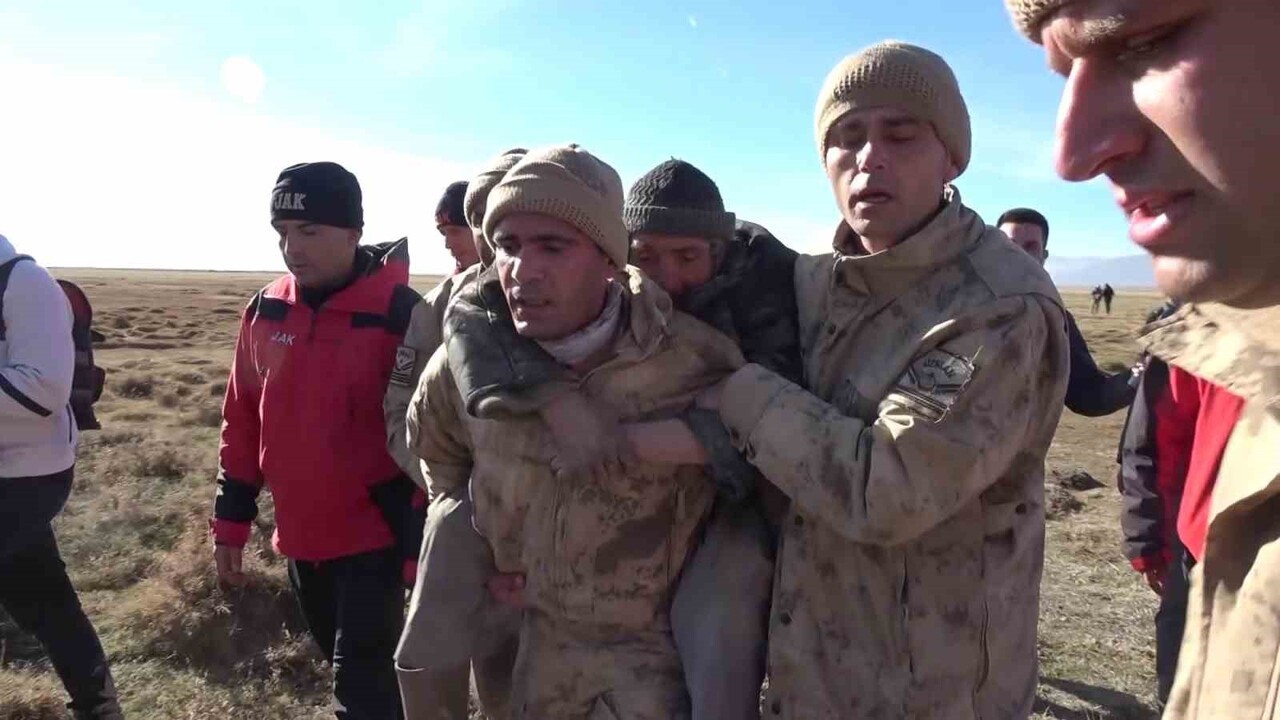 ERZURUM’DA KOYUNLARINI OTLATMAK ÜZERE ÇIKTIĞI ARAZİDE KAYBOLAN VE 3 GÜN SONRA BULUNAN ÇOBANIN...