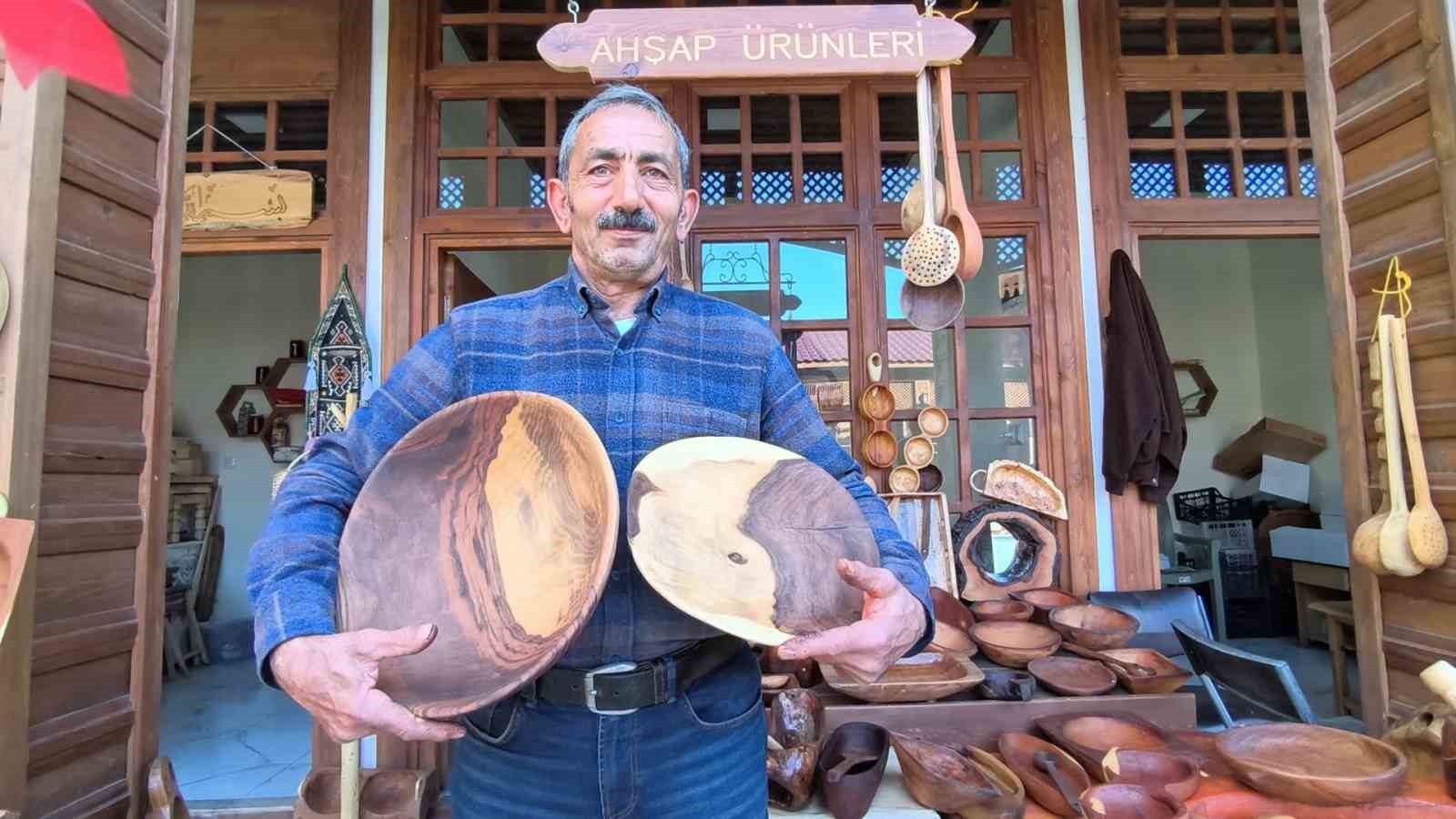 ERZURUM’UN TORTUM İLÇESİNE BAĞLI ALAPINAR VE BAĞBAŞI MAHALLELERİNDE YAŞAYAN AŞUR TAŞ VE HALİL...