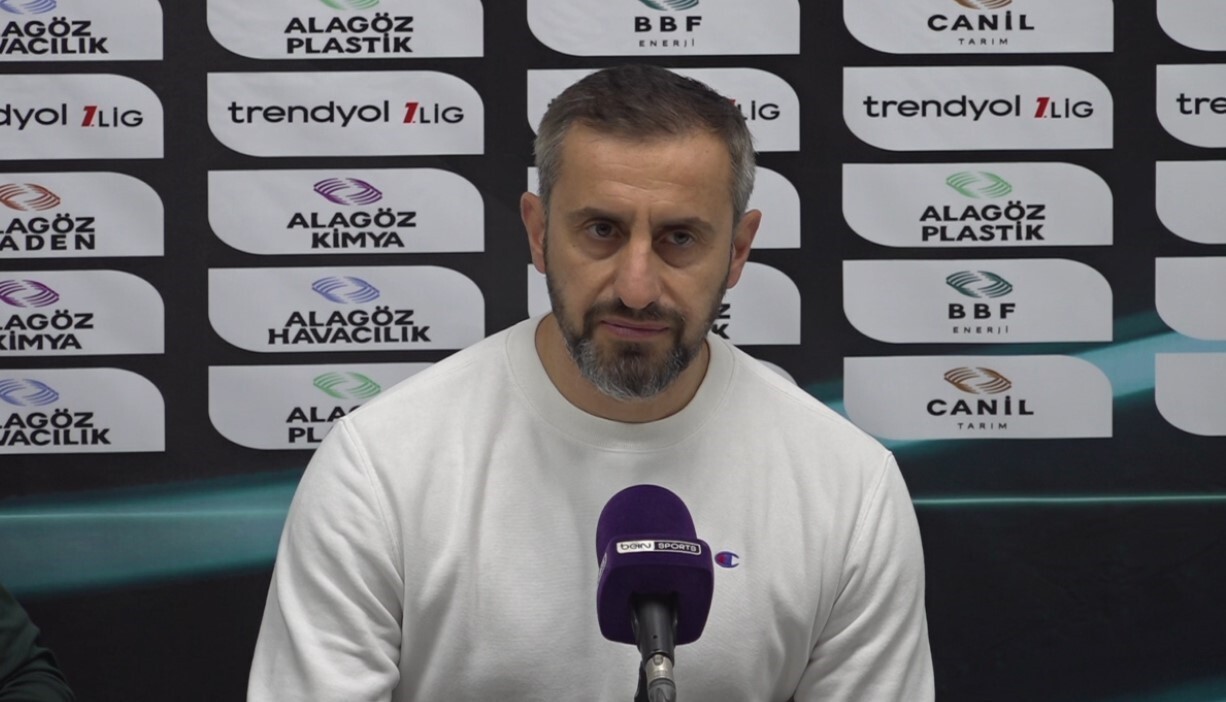 ERZURUMSPOR FK TEKNİK DİREKTÖRÜ SERKAN ÖZBALTA