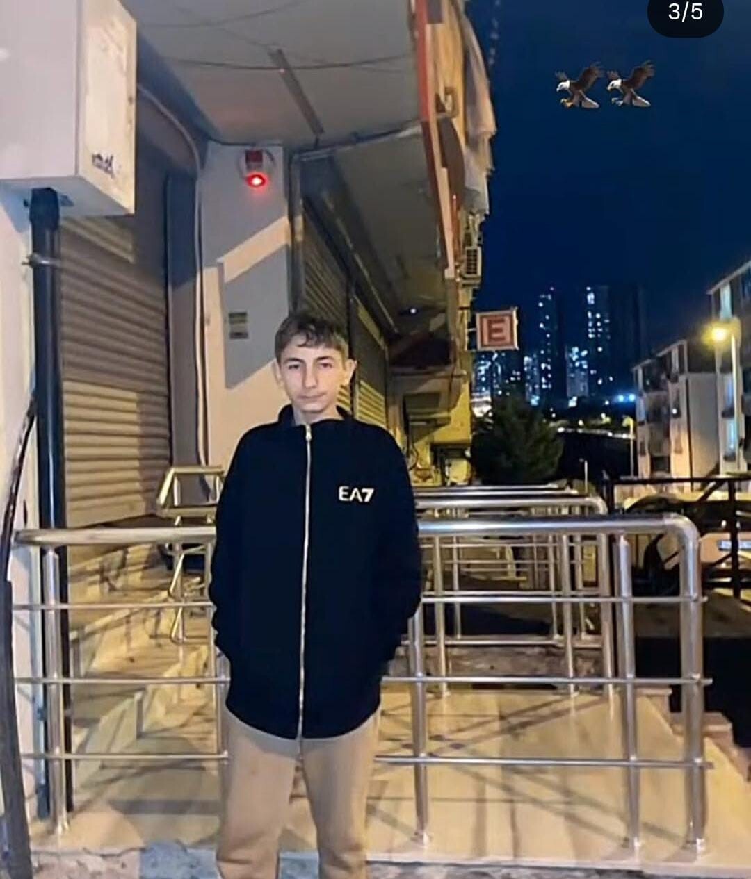 ESENYURT’TA ANNE VE BABASI İŞTE OLDUĞU SIRADA EVDE YALNIZ KALAN 13 YAŞINDAKİ ÇOCUK, ANNESİ...