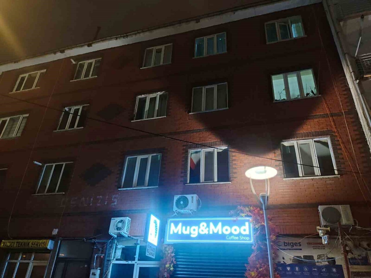 ESKİŞEHİR'DE ARKADAŞININ EVİNDE CANSIZ BEDENİ BULUNAN 37 YAŞINDAKİ KADININ ŞÜPHELİ ÖLÜMÜYLE İLGLİ...