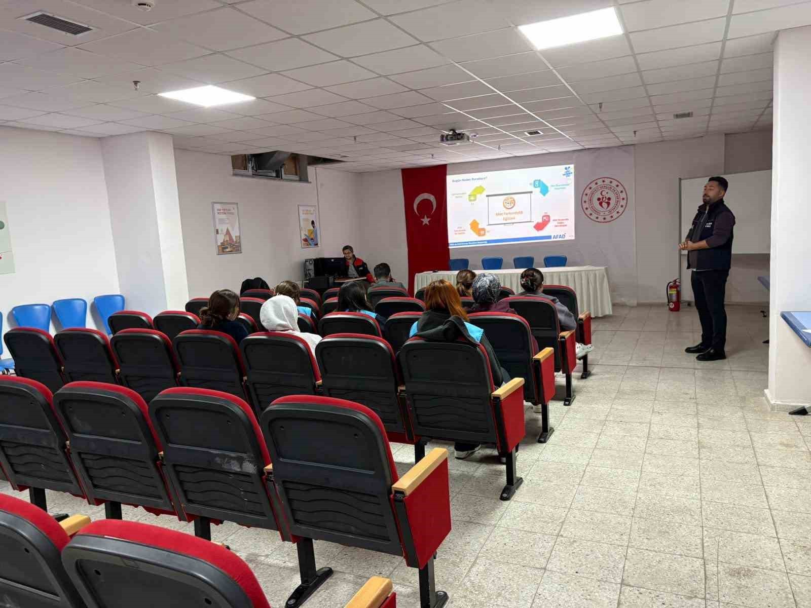 ESKİŞEHİR İL AFET VE ACİL DURUM MÜDÜRLÜĞÜ'NCE (AFAD) ESKİŞEHİR KIZ ÖĞRENCİ YURT MÜDÜRLÜĞÜ'NDE AFET...