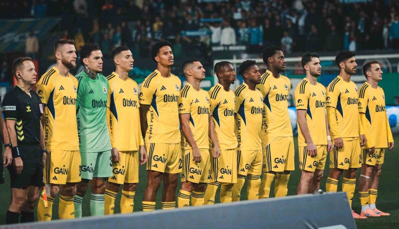 FENERBAHÇE TEKNİK DİREKTÖRÜ DOMENİCO TEDESCO, SON OYNADIKLARI LAN KAYSERİSPOR MÜSABAKASI 11'İNE...