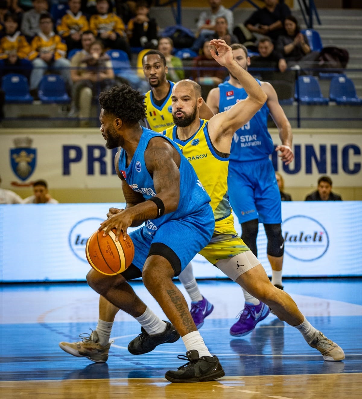 FIBA AVRUPA KUPASI: CSM CORONA BRASOV: 73 - ALİAĞA PETKİMSPOR: 97