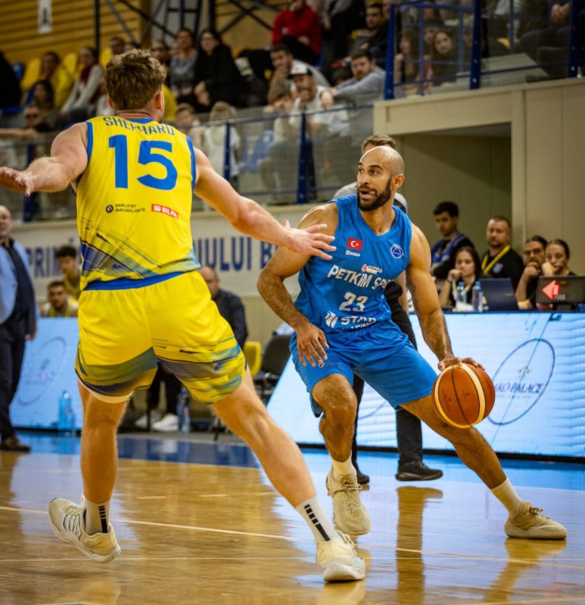 FIBA AVRUPA KUPASI: CSM CORONA BRASOV: 73 - ALİAĞA PETKİMSPOR: 97