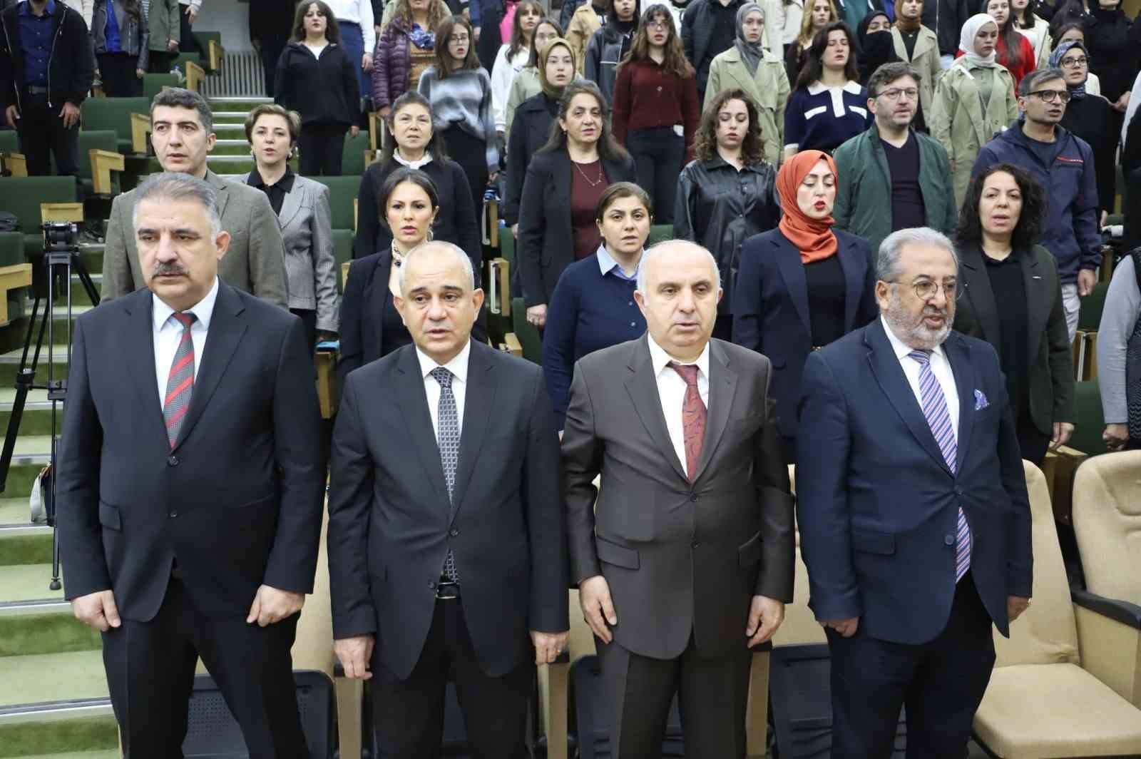 FIRAT ÜNİVERSİTESİ’NDE (FÜ) "ATATÜRK’ÜN İLERİ GÖRÜŞLÜLÜĞÜ" KONULU KONFERANS...