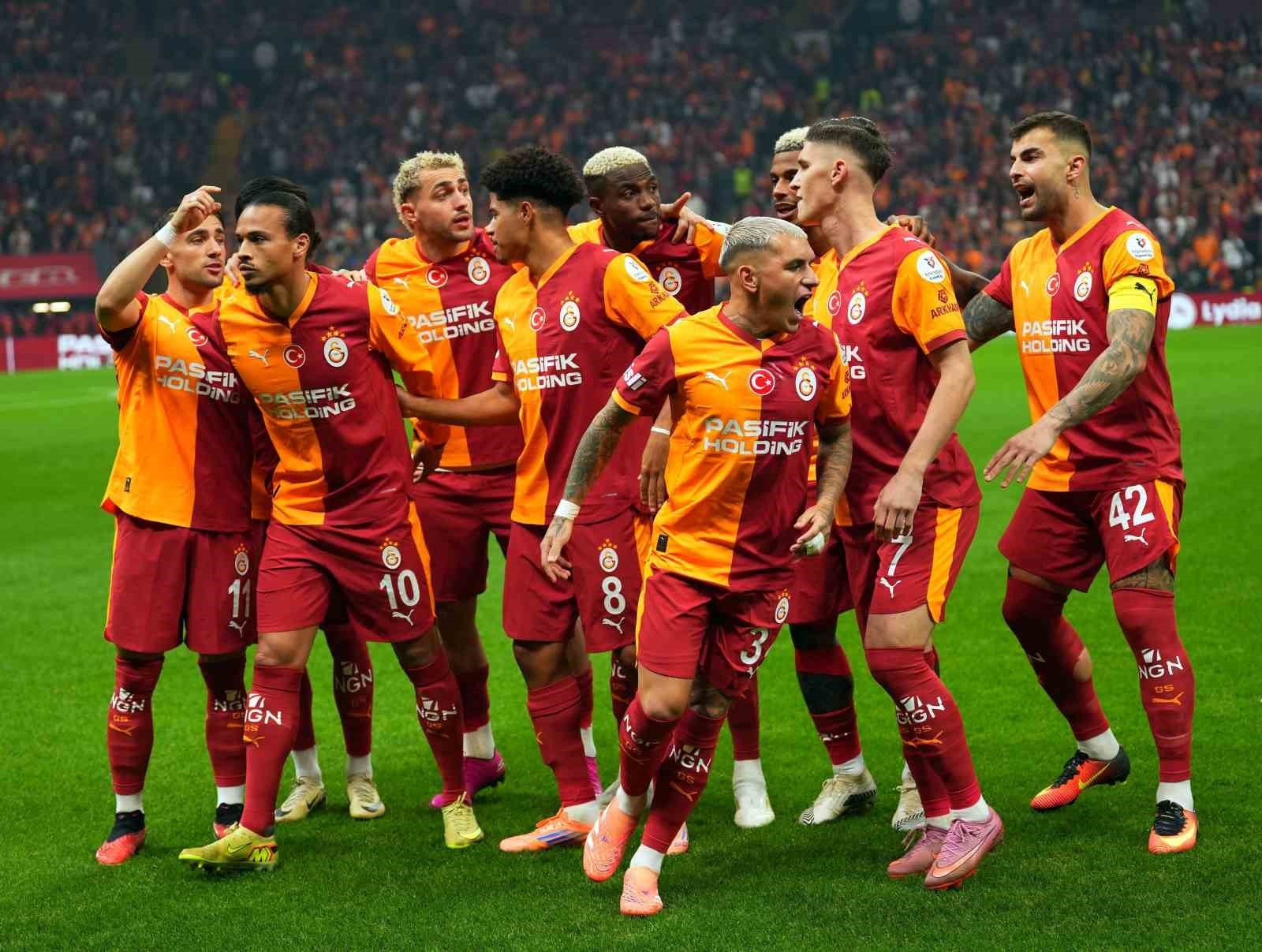 GALATASARAY, TRENDYOL SÜPER LİG'İN 12. HAFTASINA YARIN DEPLASMANDA OYNAYACAĞI KOCAELİSPOR İLE...