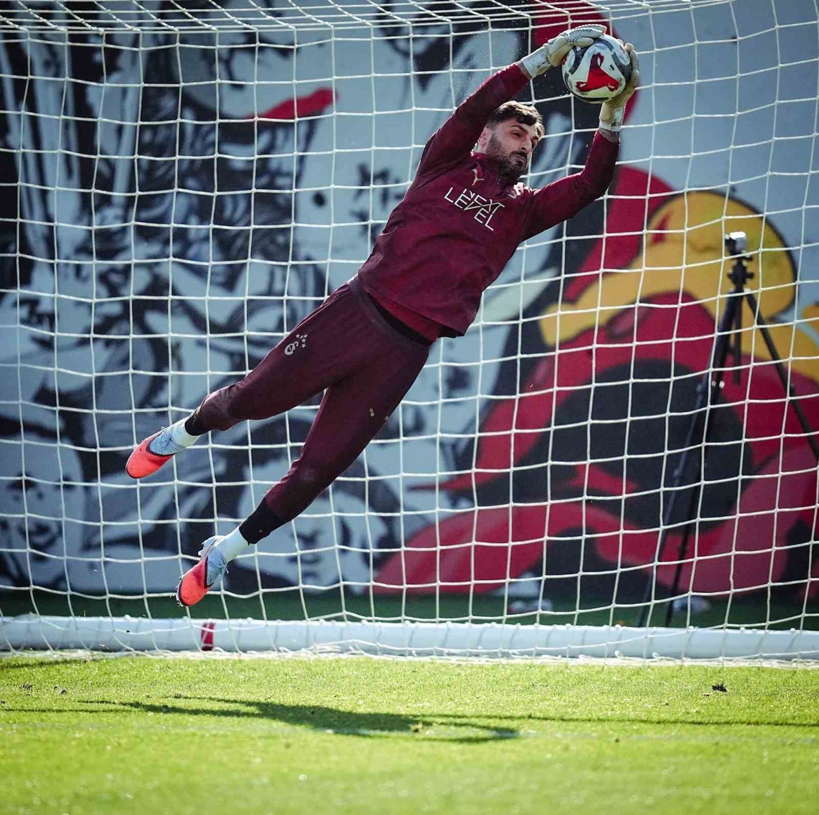 GALATASARAY, TRENDYOL SÜPER LİG'İN 13. HAFTASINDA GENÇLERBİRLİĞİ İLE EVİNDE OYNAYACAĞI MAÇIN...