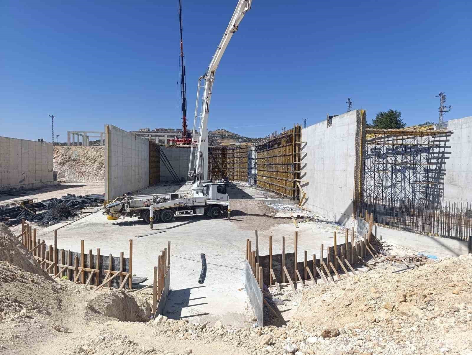 GAZİANTEP BÜYÜKŞEHİR BELEDİYESİ’NE BAĞLI GASKİ, KENTİN YENİ YAŞAM ALANLARINDAN KUZEYŞEHİR’DE...