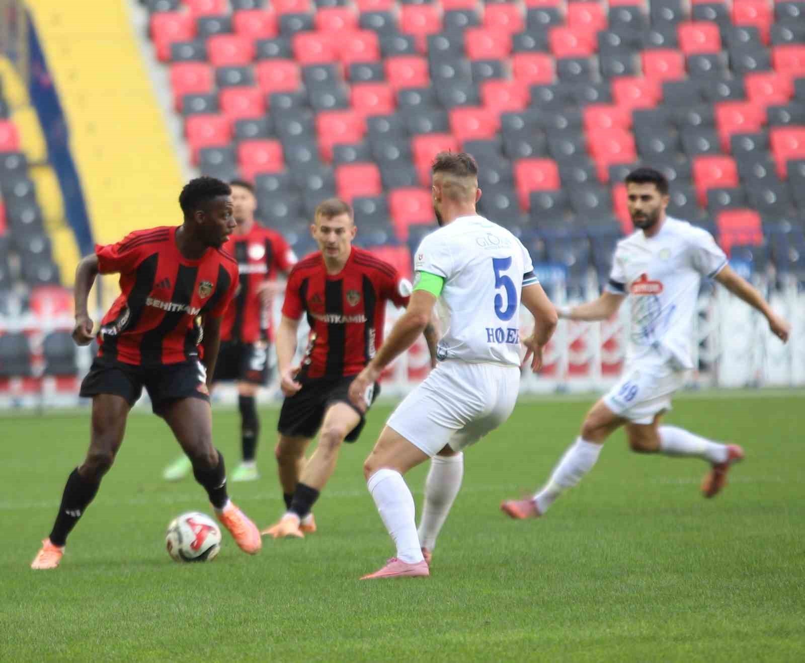 GAZİANTEP FUTBOL KULÜBÜ, TRENDYOL SÜPER LİG'İN 12. HAFTASINDA ÇAYKUR RİZESPOR'U KONUK EDİYOR....