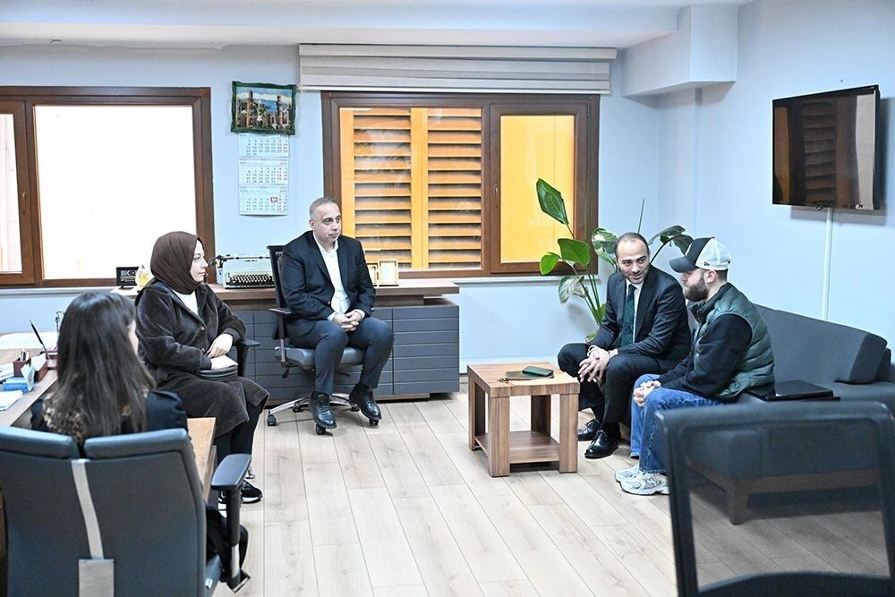 GAZİOSMANPAŞA’DA BİR KAFEDE ÖĞRETMEN İLE İŞLETME SAHİBİ ARASINDA MEYDANA GELEN VE SOSYAL MEDYAYA...