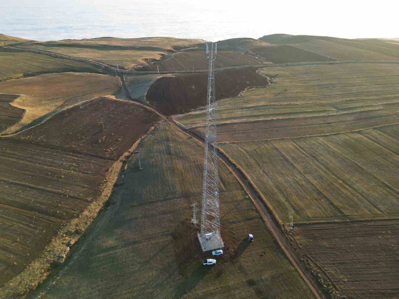 GEDİKPINAR İLE ÇITAK KÖYLERİNDE ŞEBEKE SORUNU ÇÖZÜLDÜ