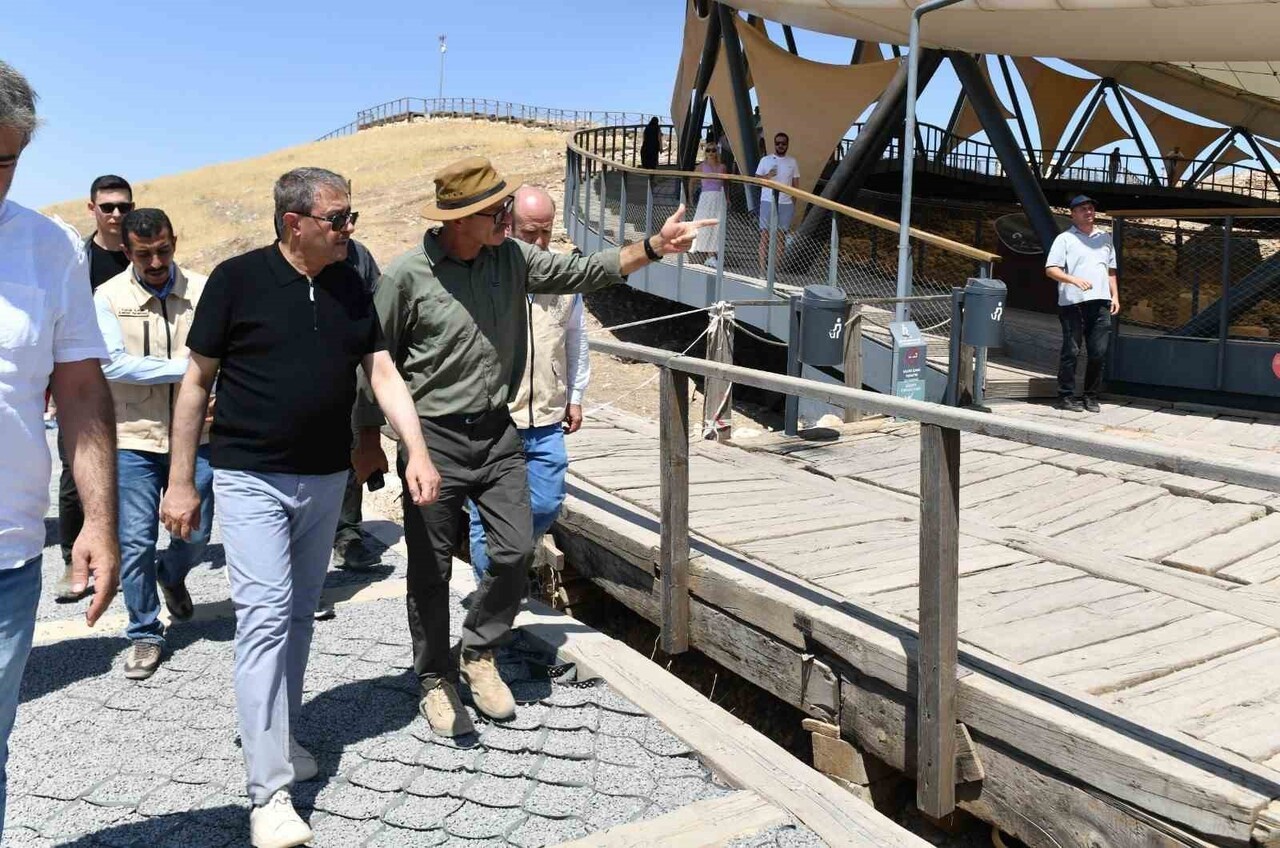 GÖBEKLİTEPE'YE 9 GÜNLÜK TATİLDE ZİYARETÇİ AKINI