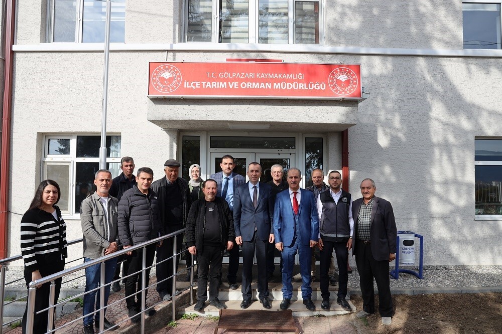 GÖLPAZARI’NDA CEVİZ ÜRETİCİLERİNİN SORUNLARI MASAYA YATIRILDI