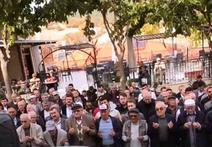 HASANLAR KÖYÜNDE DİYANET İŞLERİ BAŞKANLIĞI ORGANİZASYONUNDA UMREYE GİDECEK OLAN 24 KİŞİLİK UMRE...