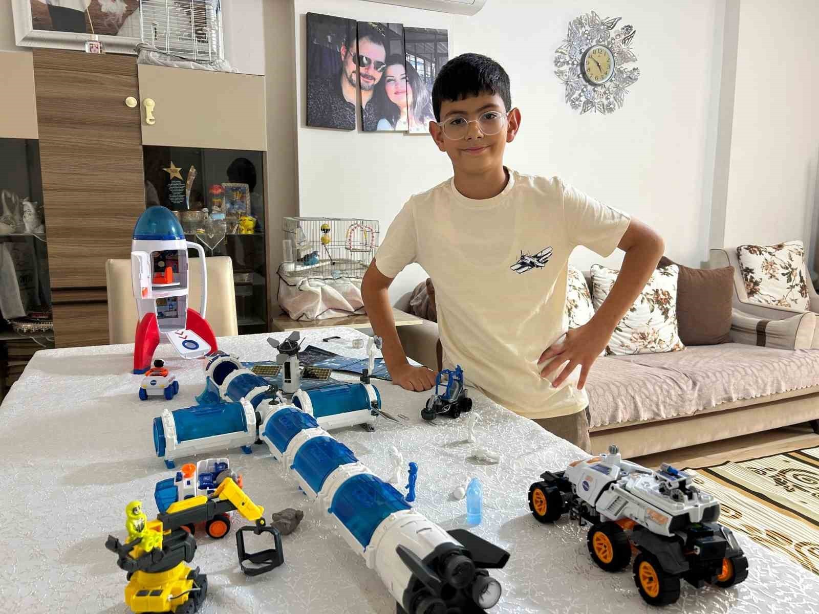 HATAY’DA ULUSLARARASI BİLİM VE MATEMATİK YARIŞMALARINDA ELDE ETTİĞİ BAŞARILARLA ÖN PLANA ÇIKAN 11...