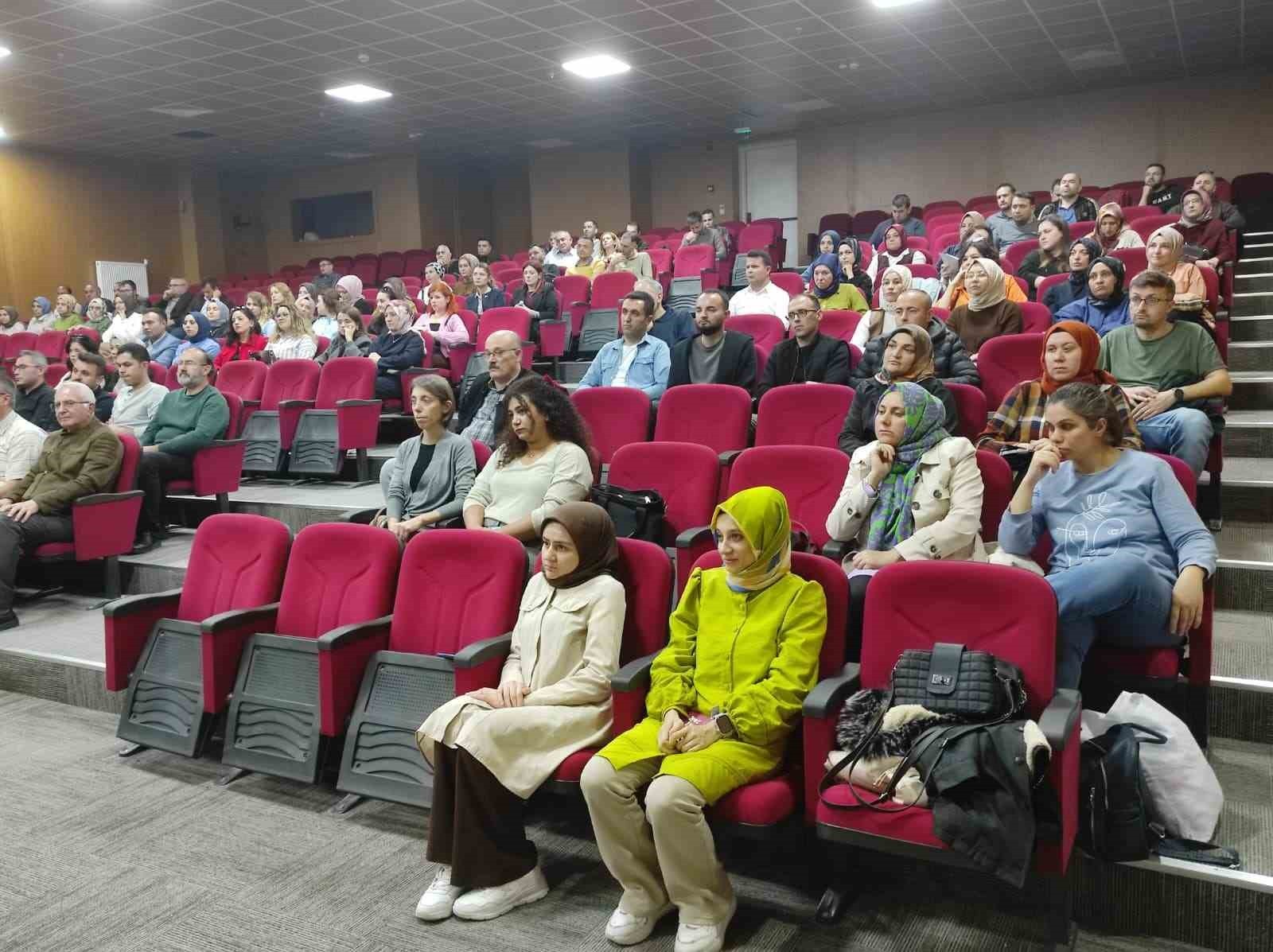 İLÇE MİLLİ EĞİTİM MÜDÜRÜ KİLİTCİ: "EĞİTİMDE KALİTEYİ ARTTIRMAK ANCAK ORTAK ÇABAYLA...