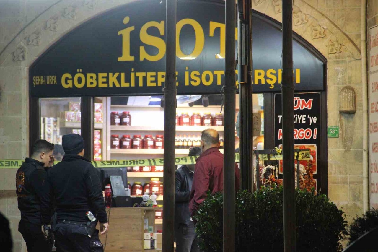 İSOT SARAYINA SİLAHLI SALDIRI:1 AĞIR YARALI