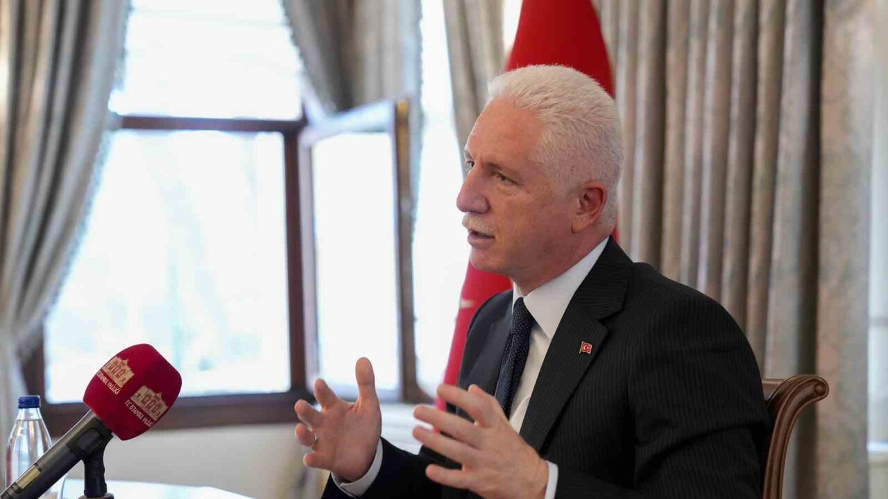 İSTANBUL’DA GIDA GÜVENLİĞİNE YÖNELİK TOPLANTI YAPILDI. İSTANBUL VALİLİĞİ LALE SALONU’NDA...