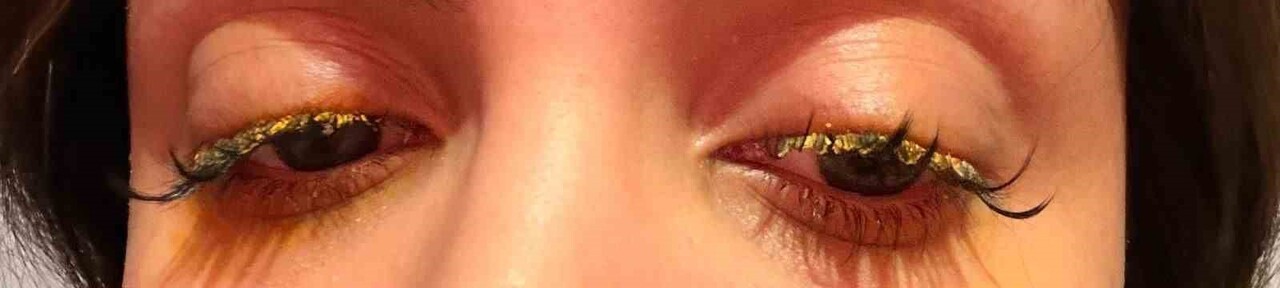 İSTANBUL ESENYURT’TA BİR GÜZELLİK SALONUNA GİDEREK KİRPİKLERİNİ YAPTIRMAK İSTEYEN DİLARA ÇALIŞKAN...