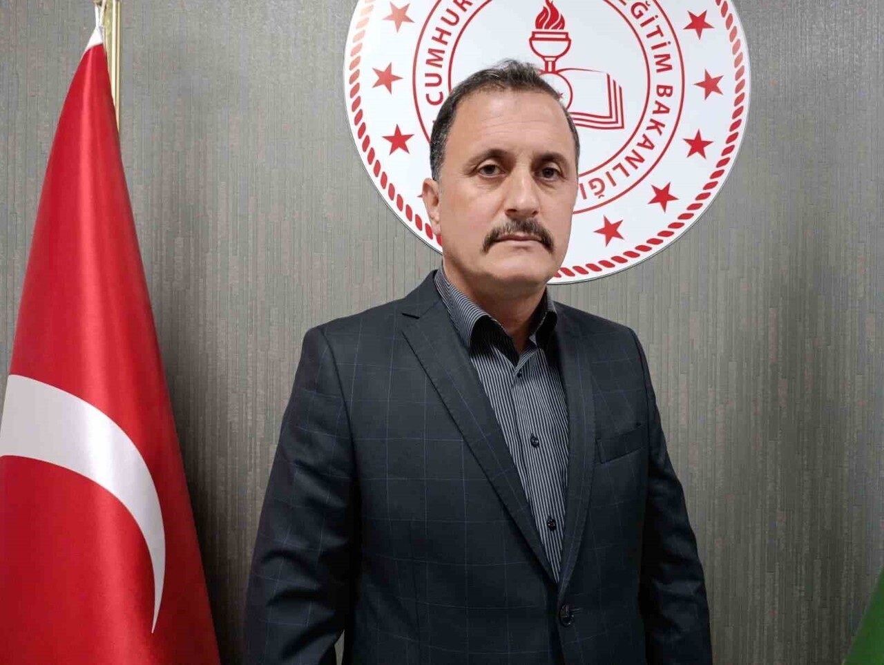 KAHRAMANMARAŞ'TA ASRIN FELAKETİNİ BİREBİR YAŞAYAN ANADOLU İMAM HATİP LİSESİ OKUL MÜDÜRÜ HÜSEYİN...