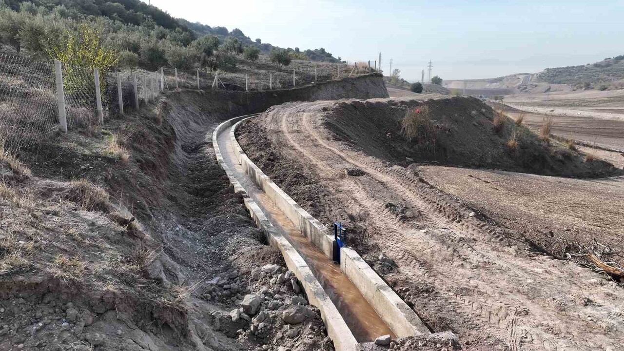 KAHRAMANMARAŞ BÜYÜKŞEHİR BELEDİYESİ, 10 FARKLI MAHALLEDE TOPLAM 9 BİN 860 DEKAR TARIM ARAZİSİNİ...