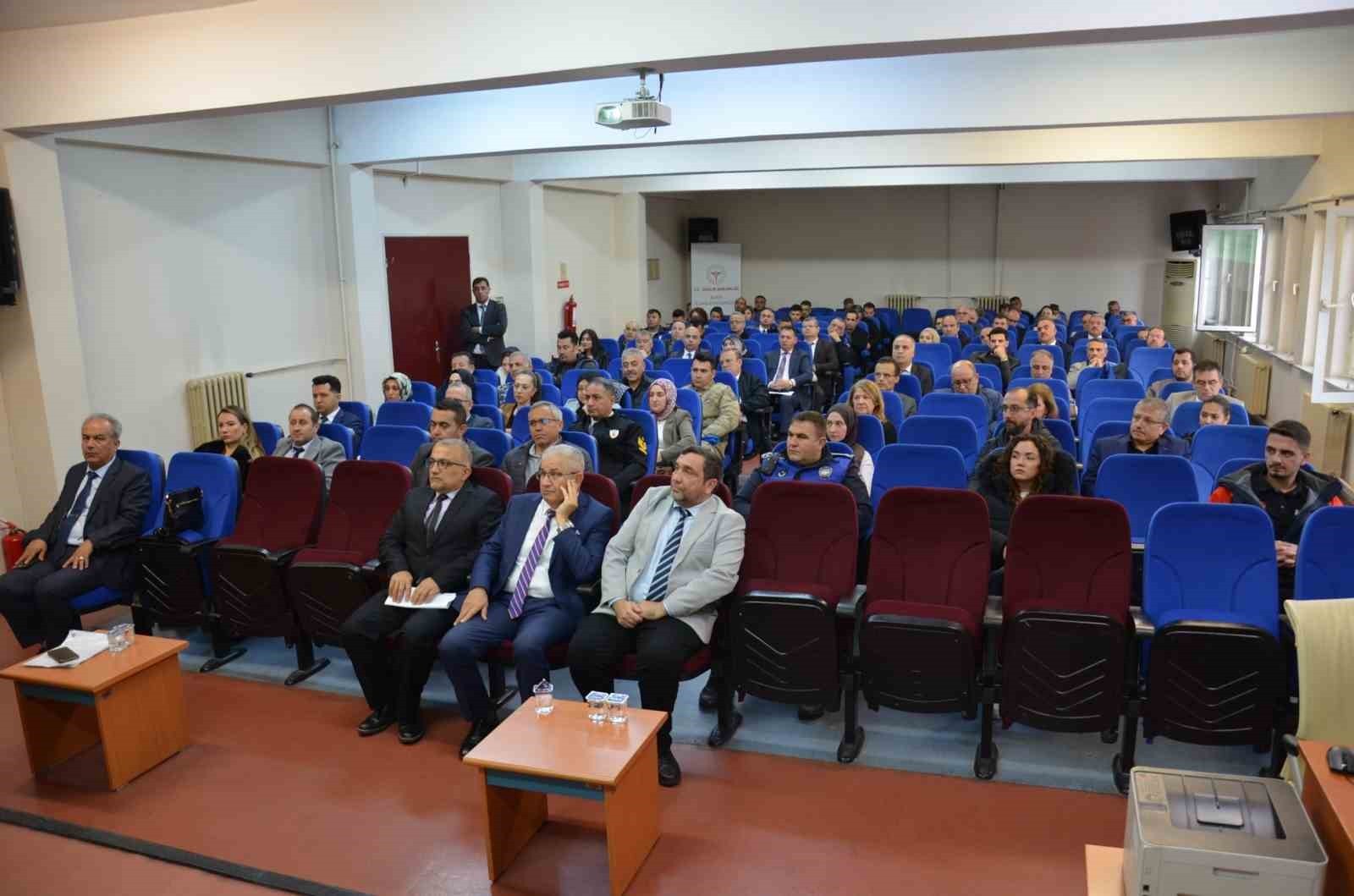 KAMU KURUM VE KURULUŞLARININ KAPALI ALANLARINDA TÜTÜN ÜRÜNLERİNİN KULLANIMININ ÖNLENMESİ AMACIYLA...