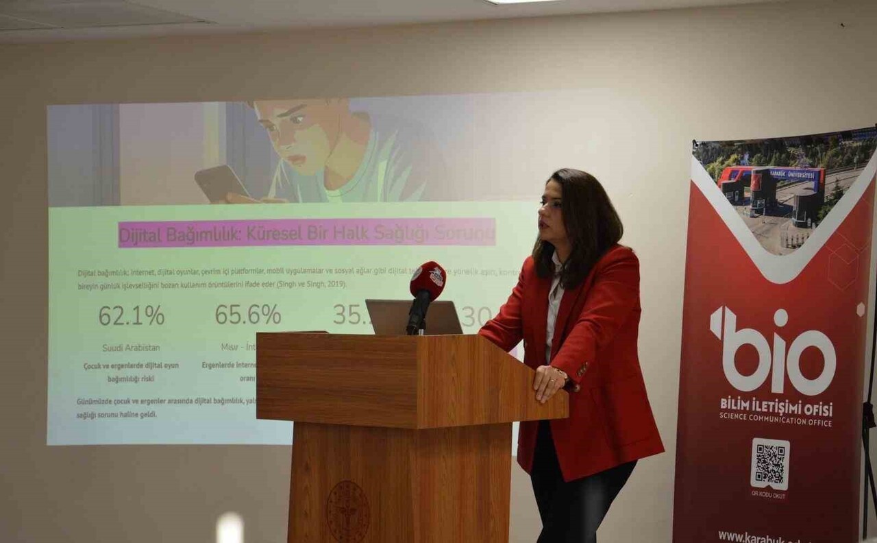 KARABÜK ÜNİVERSİTESİ (KBÜ) BİLİM İLETİŞİMİ OFİSİ TARAFINDAN "DİJİTAL NESİL VE AİLE DİNAMİKLERİ"...