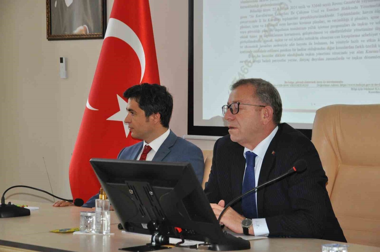 KARS’TA TAŞKIN KOORDİNASYON KURULU TOPLANTISI DÜZENLENDİ(KARS-İHA)