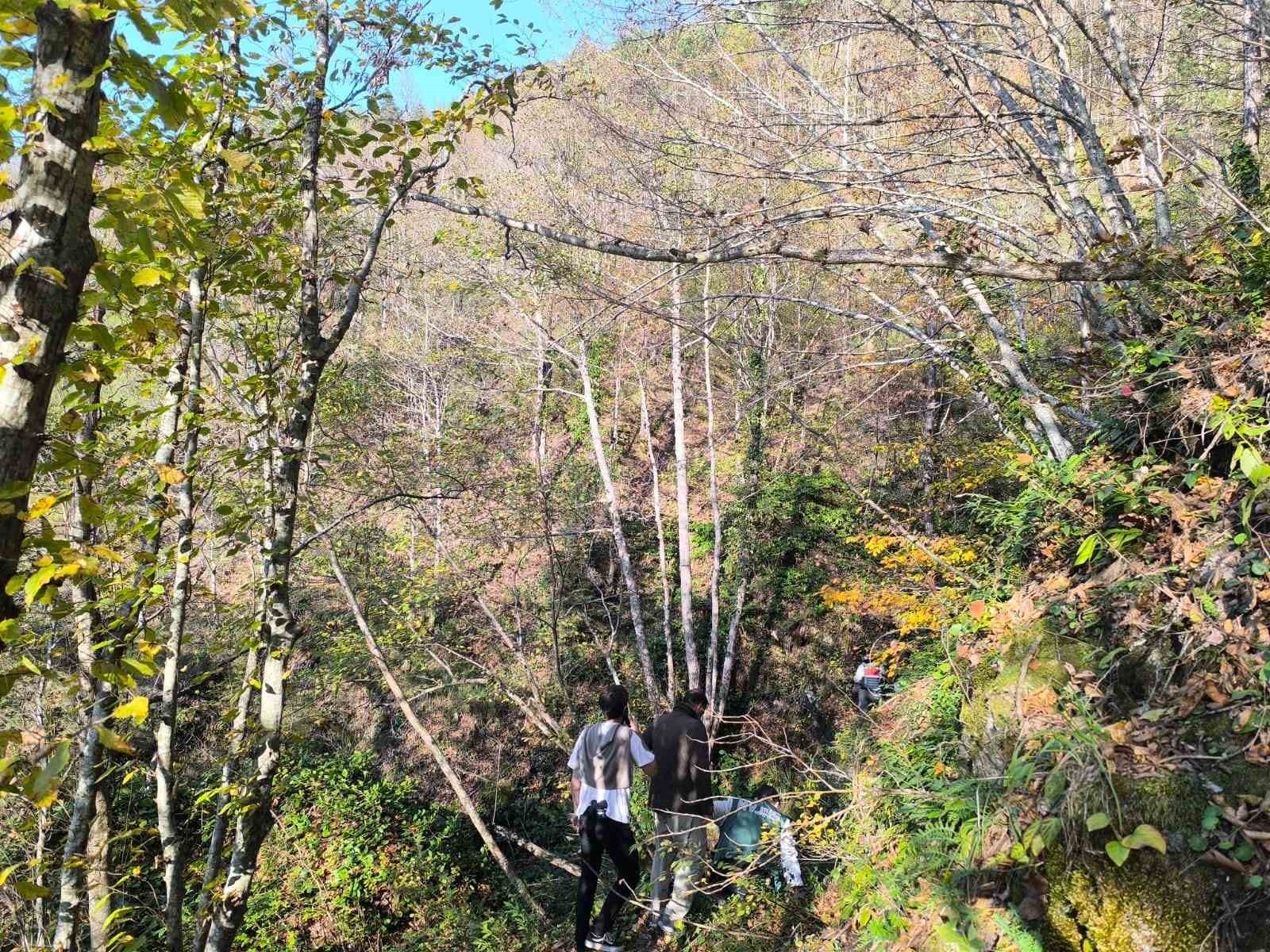 KASTAMONU'NUN BOZKURT İLÇESİNDE 9 GÜNDÜR ARANAN HURİYE HELVACI'NIN CANSIZ BEDENİ, OĞLU OSMAN...
