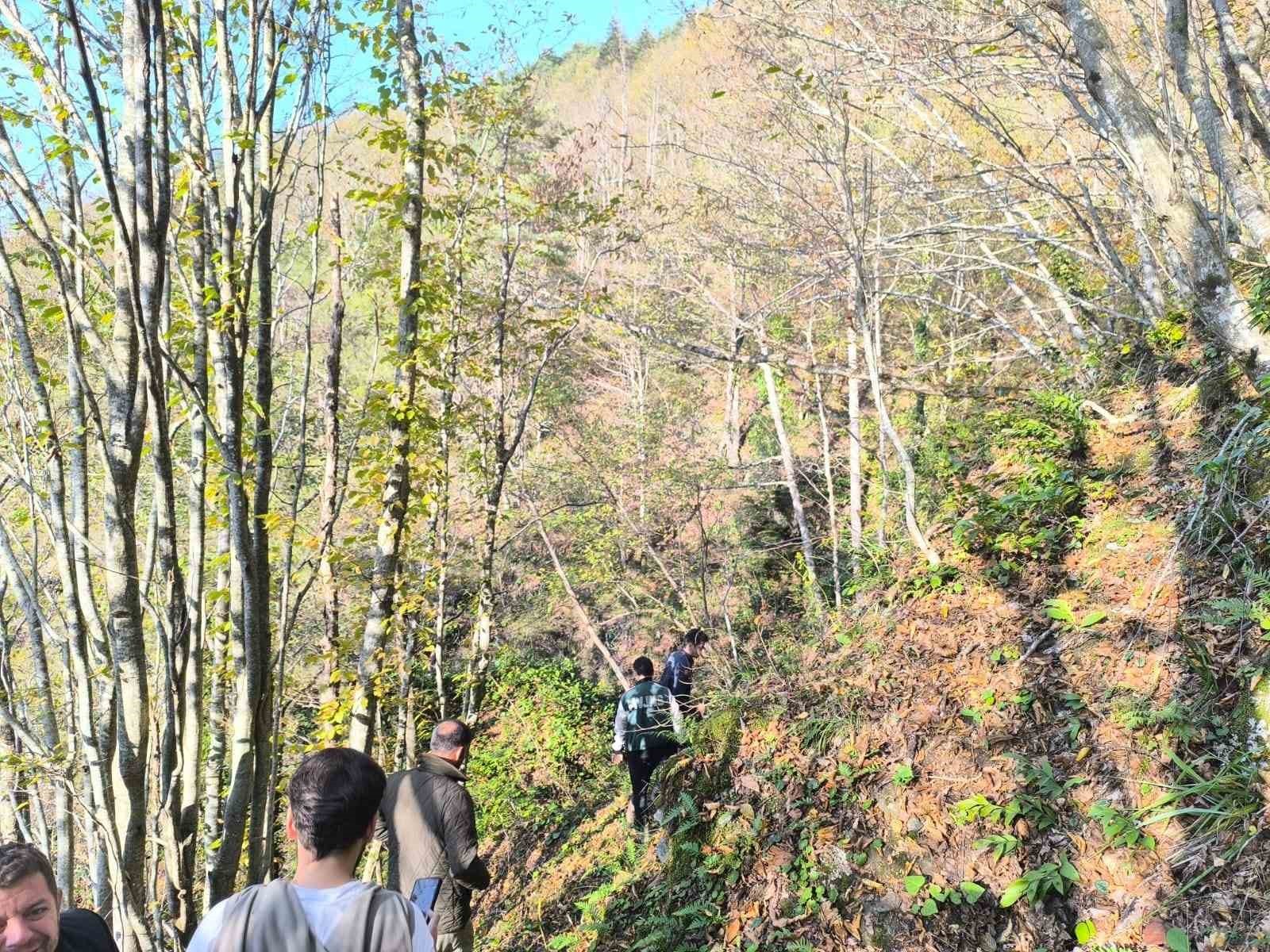 KASTAMONU'NUN BOZKURT İLÇESİNDE 9 GÜNDÜR ARANAN HURİYE HELVACI'NIN CANSIZ BEDENİ, OĞLU OSMAN...