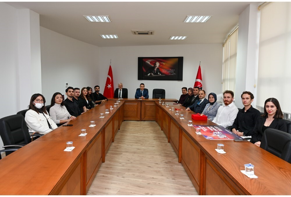 KASTAMONU ÜNİVERSİTESİ REKTÖRÜ PROF. DR. AHMET HAMDİ TOPAL, TEKNOFEST 2025 VE TÜRKİYE 2053 AR-GE...