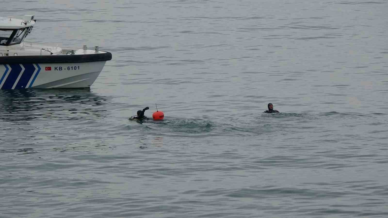 KAYIP İŞADAMI DALGIÇLAR TARAFINDAN ARANIRKEN ŞUANA KADAR BULUNAMADI.